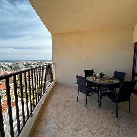 Clube Mar Azul דירה